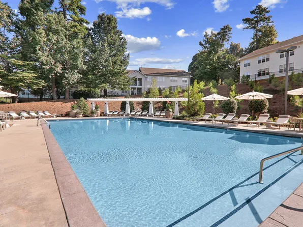 Caveness Farms Apartments