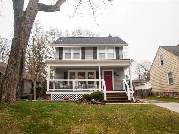 2048 9th St, Cuyahoga Falls, OH 44221