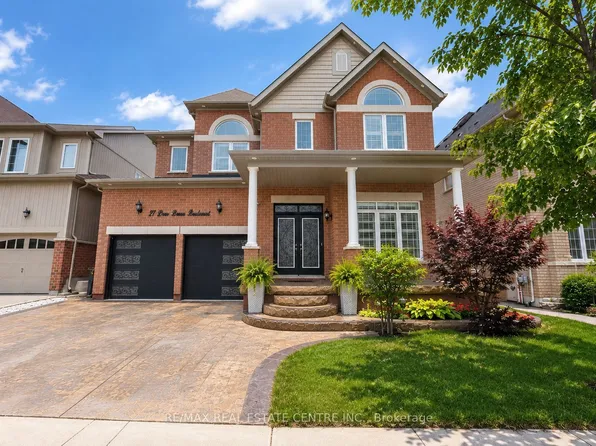 27 Drew Brown Blvd, Orangeville, ON L9W 6Z6