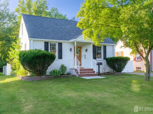 146 3rd St, Dunellen, NJ 08812