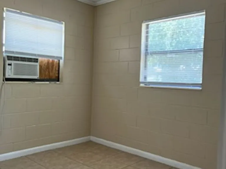 522 Washington Ave #1 — Photo 6