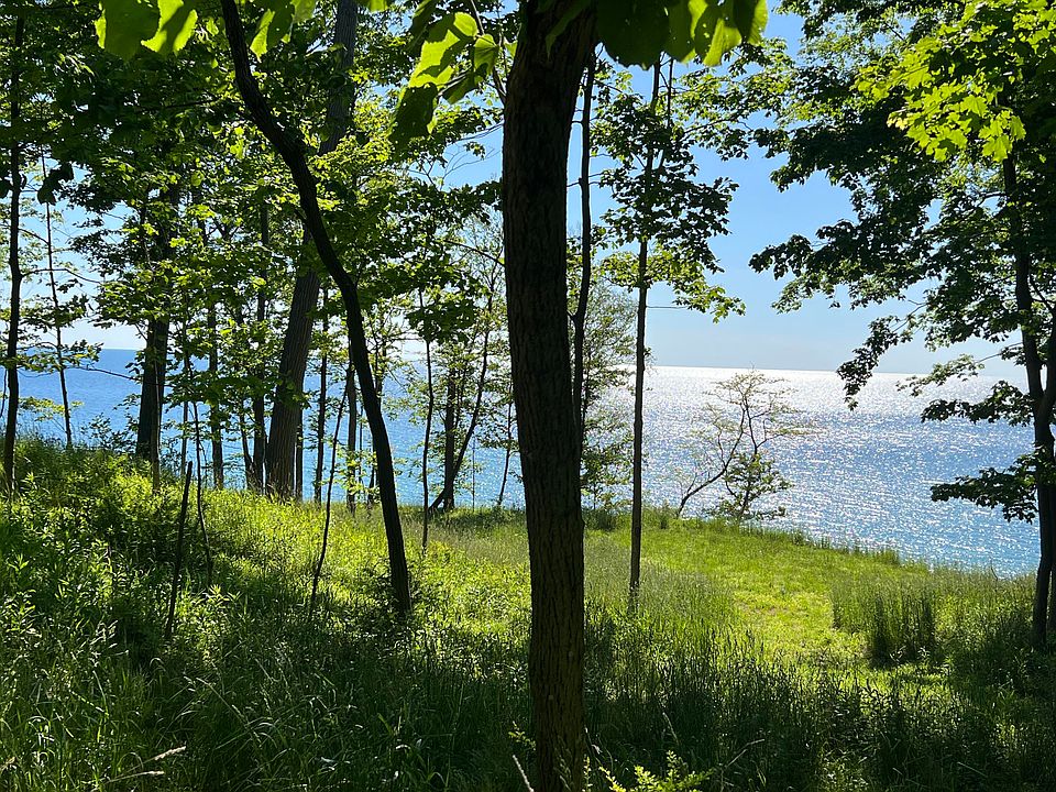 1st image of TRACT 34 S Lakeshore Dr