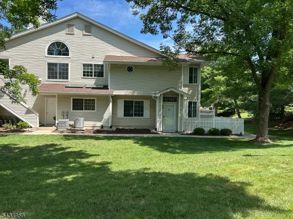 9 Evans Court, Bedminster Twp., NJ 07921