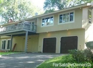 3 Sunset Dr, New Fairfield, CT 06812