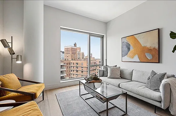 Living room, photo 1