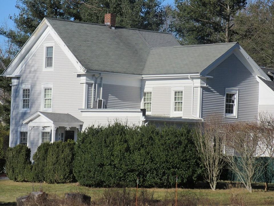 282 Village St, Medway, MA 02053 Zillow