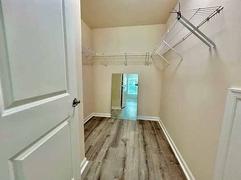 5453 Brandon Bluff Way — Photo 34