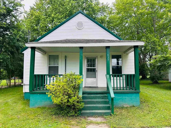 435 N Thompson St, Carrier Mills, IL 62917