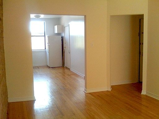 2nd image of 2336 N Spaulding Ave APT 3A