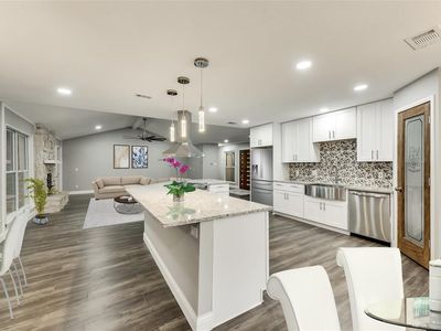 5 Devonshire Dr, Bedford, TX, 76021