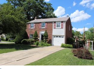 2 Sunnyhill Ln, Havertown, PA 19083