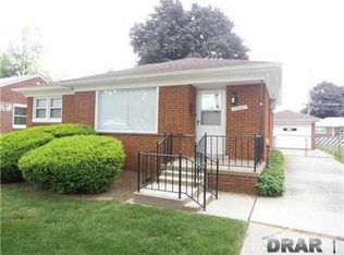 15025 Champaign Rd, Allen Park, MI 48101