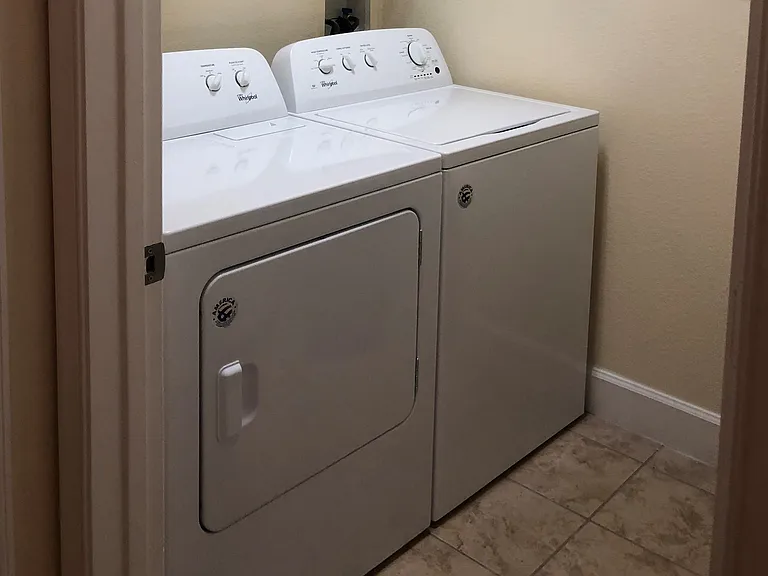 Cypress Pointe — Photo 14