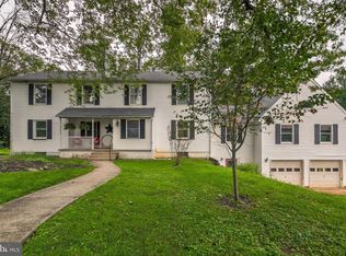 1124 Greenway Rd, Cockeysville, MD 21030