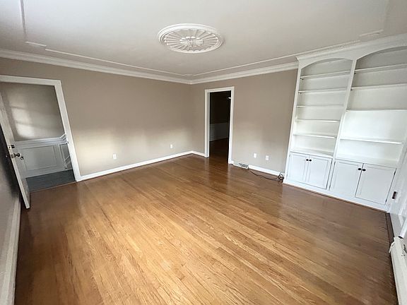 4th image of 1223 Drexel Ave #2