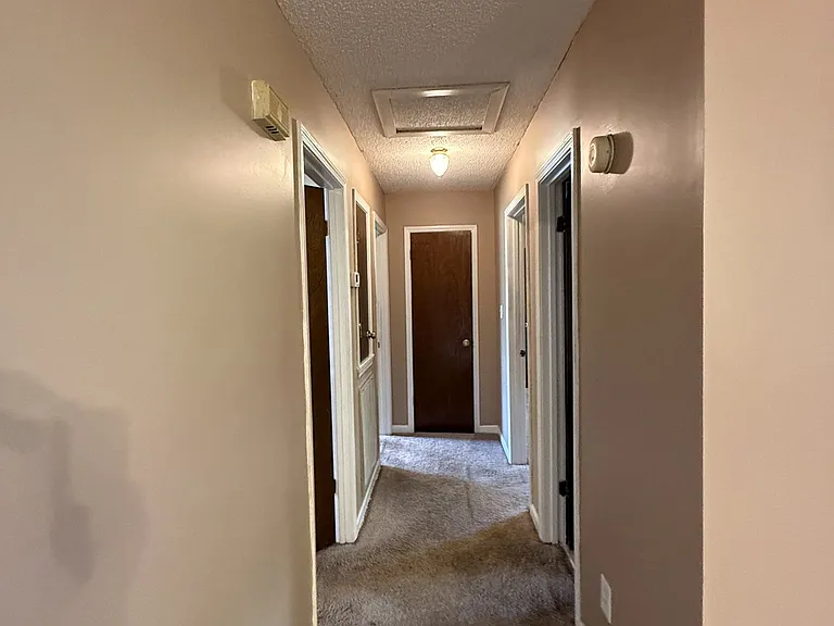 1908 Catchings Dr NW — Photo 8