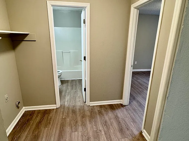 709 Patton Cir #35 — Photo 5