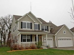 344 Comstock Dr, Elgin, IL 60124