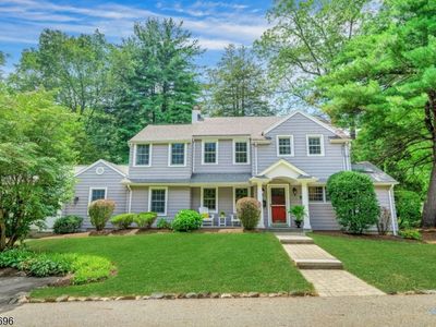 5 Whitby Rd, Mountain Lakes, NJ, 07046