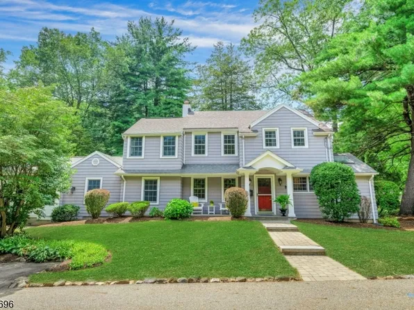 5 Whitby Rd, Mountain Lakes Boro, NJ 07046