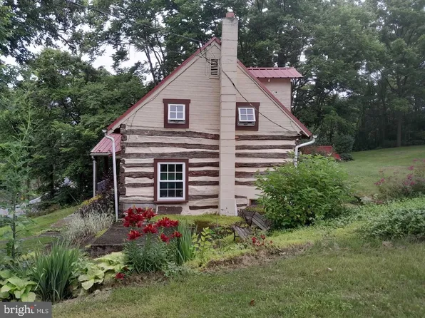 17848 Lappans Rd, Fairplay, MD 21733