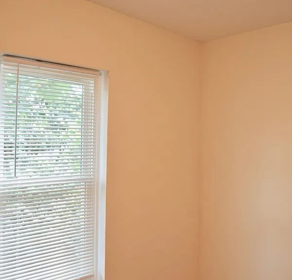 2050 Watkins St — Photo 22