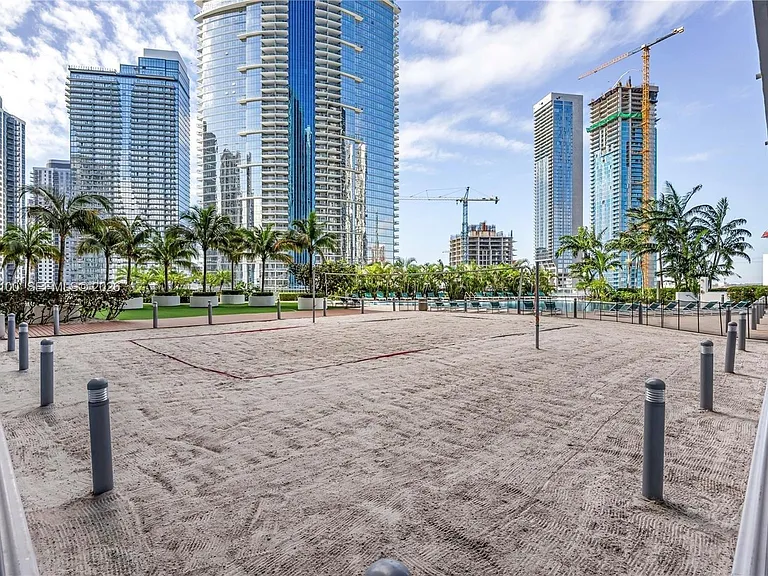 888 Biscayne Blvd #2212 — Photo 38