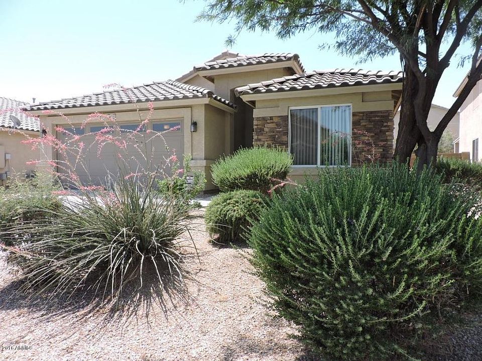1st image of 44199 W Oster Dr