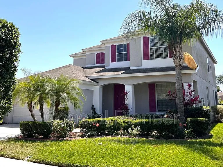 11404 Misty Isle Ln — Photo 2