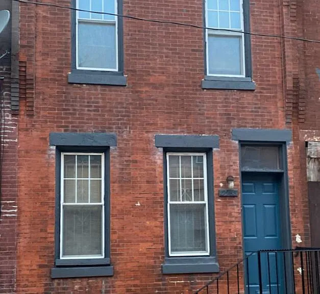 3963 Wyalusing Ave — Photo 1