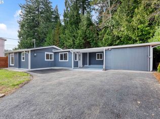 1751 S 19th St, Coos Bay, OR 97420