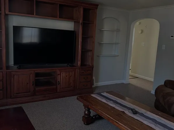 (undisclosed Address), Vestal, NY 13850