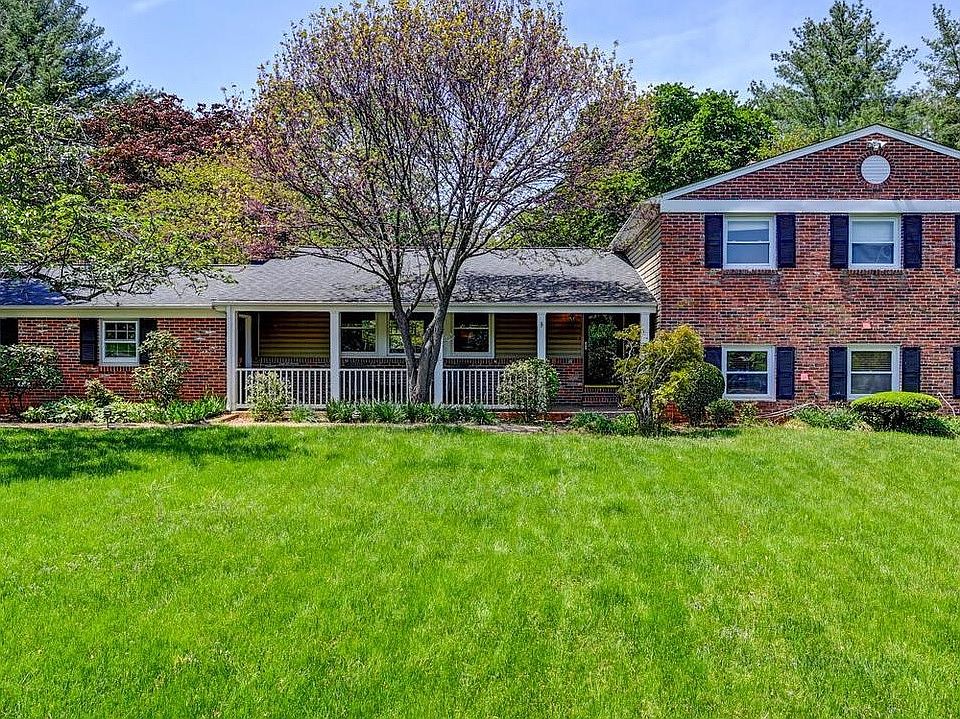 1st image of 206 Dunbeath Ct