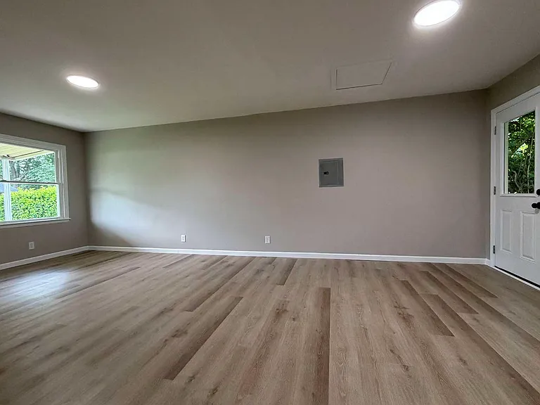 5304 Cedrus Cir — Photo 7