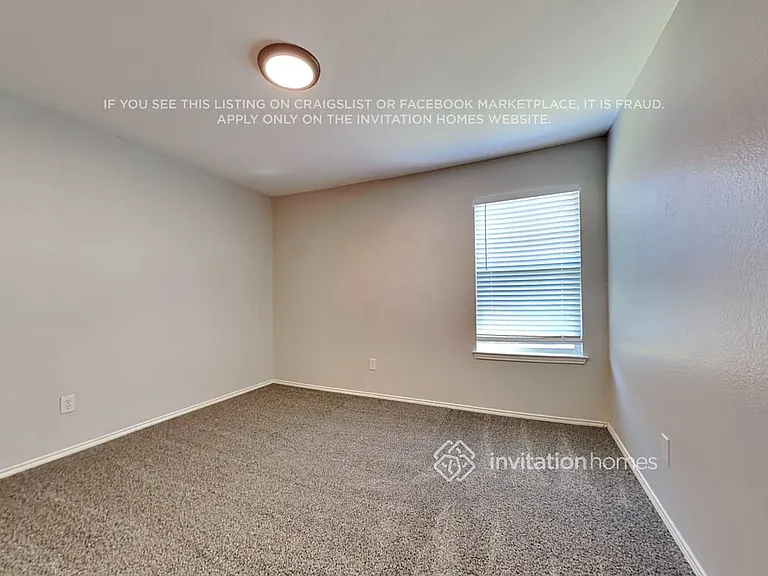 802 Windflower Dr — Photo 14