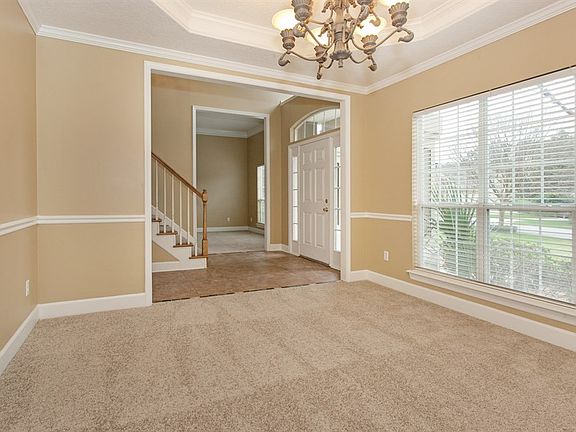 5th image of 12483 Highview Dr