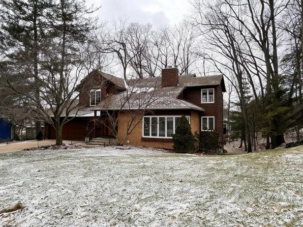 6384 Drumlin Ct SE, Ada, MI 49301