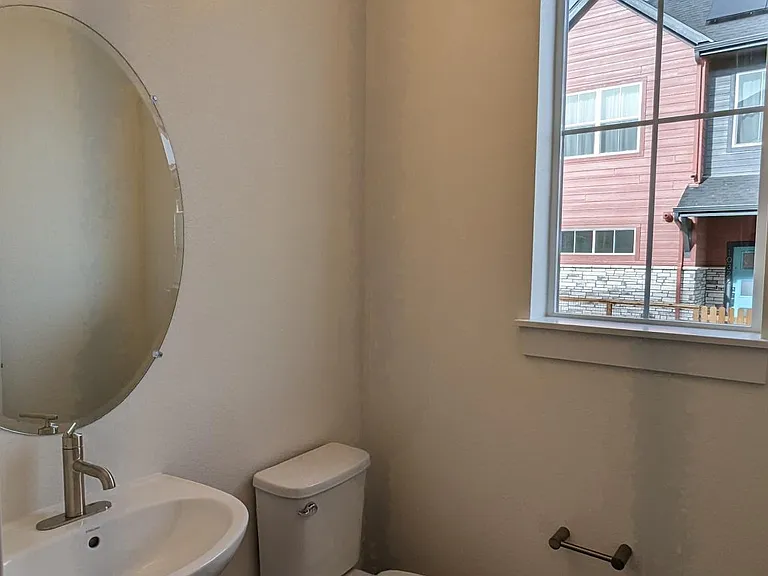 10288 Milwaukee Cir — Photo 3