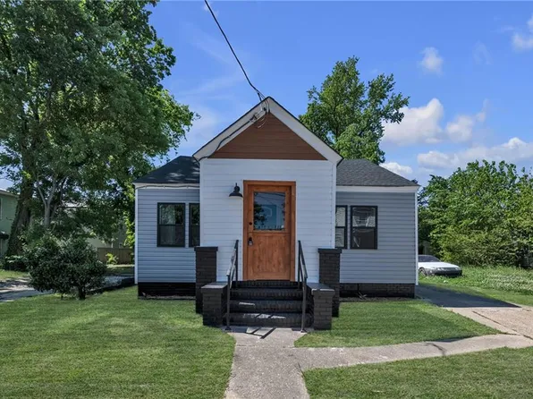 235 Forest St, Suffolk, VA 23434