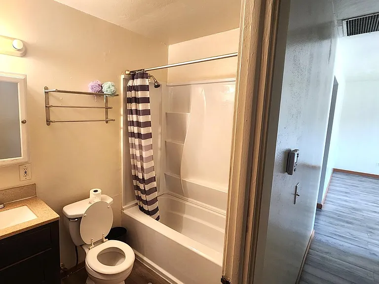 3365 Valleston Pkwy — Photo 7