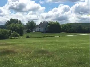 10 Rice Willis Rd, Castleton, VT 05735