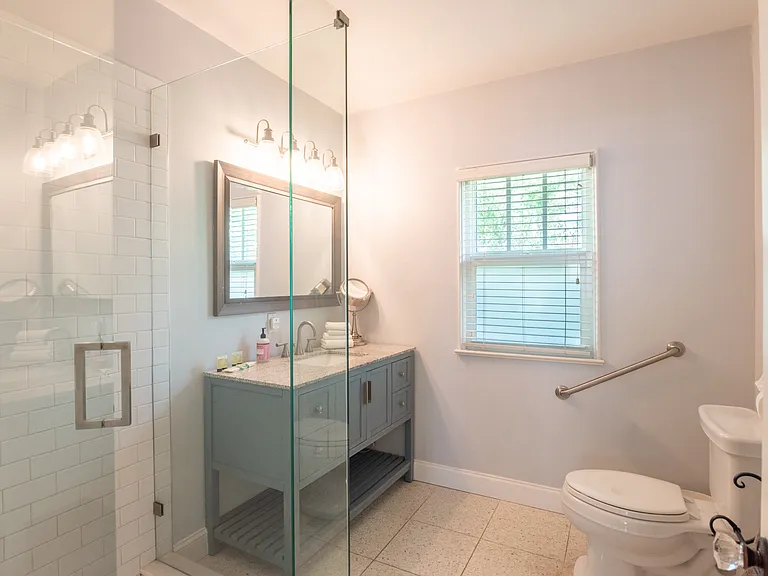 1701 Florida Ave — Photo 15