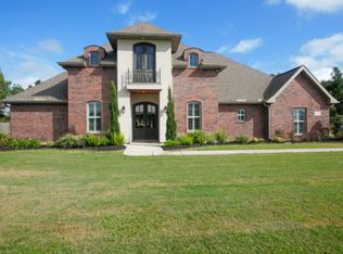 2758 Tioga, Lake Charles, LA 70611