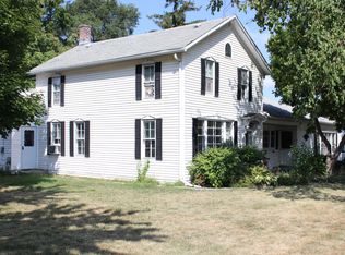 32019 Utica Rd, Fraser, MI 48026