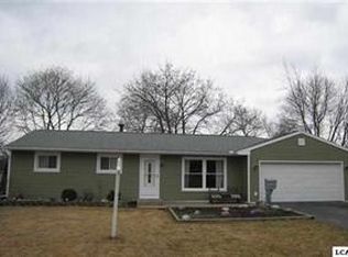 718 Seneca St, Tecumseh, MI 49286