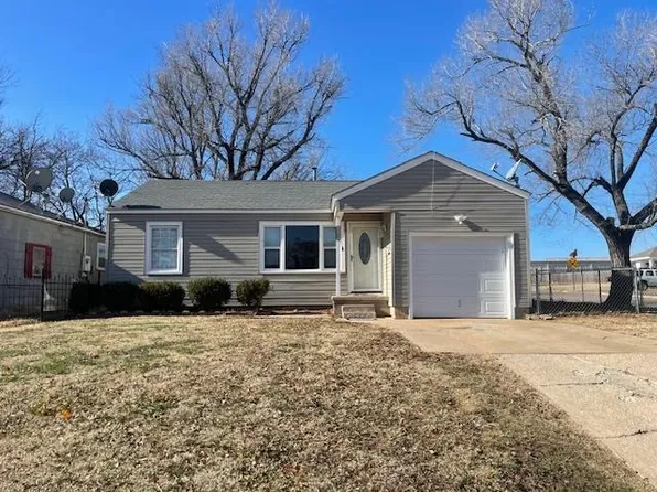 1108 N 2nd St, Ponca City, OK 74601