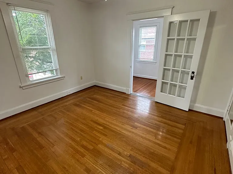 2606 Madison Rd #2 — Photo 9