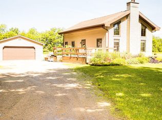 70300 Martin Rd, Edwardsburg, MI 49112