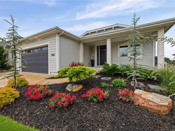 4002 W 158th Ter, Overland Park, KS 66224