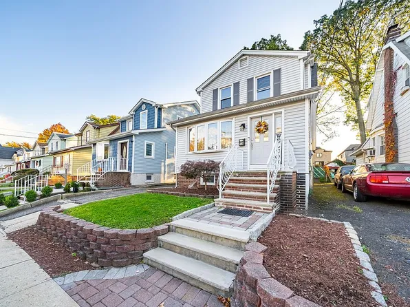 54 Oakdene Ave, Cliffside Park, NJ 07010